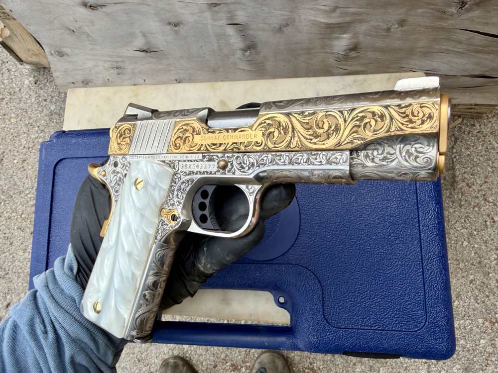 Colt Combat Commander 24k Gold & Nickel ENGRAVED-img-18