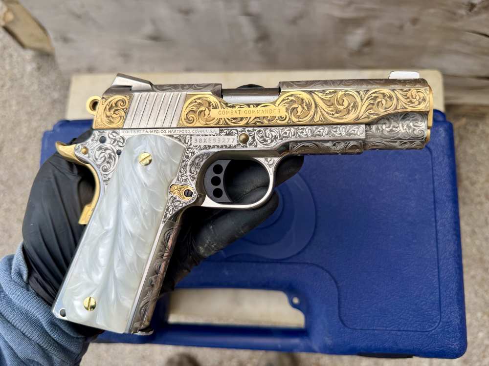 Colt Combat Commander 24k Gold & Nickel ENGRAVED-img-17