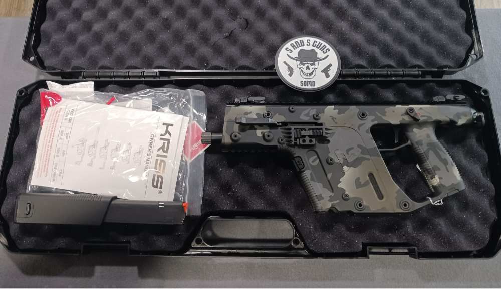 PRE-OWNED UNFIRED KRISS VECTOR 9MM 1-40RD MAG MULTICAM BLACK PISTOL-img-1