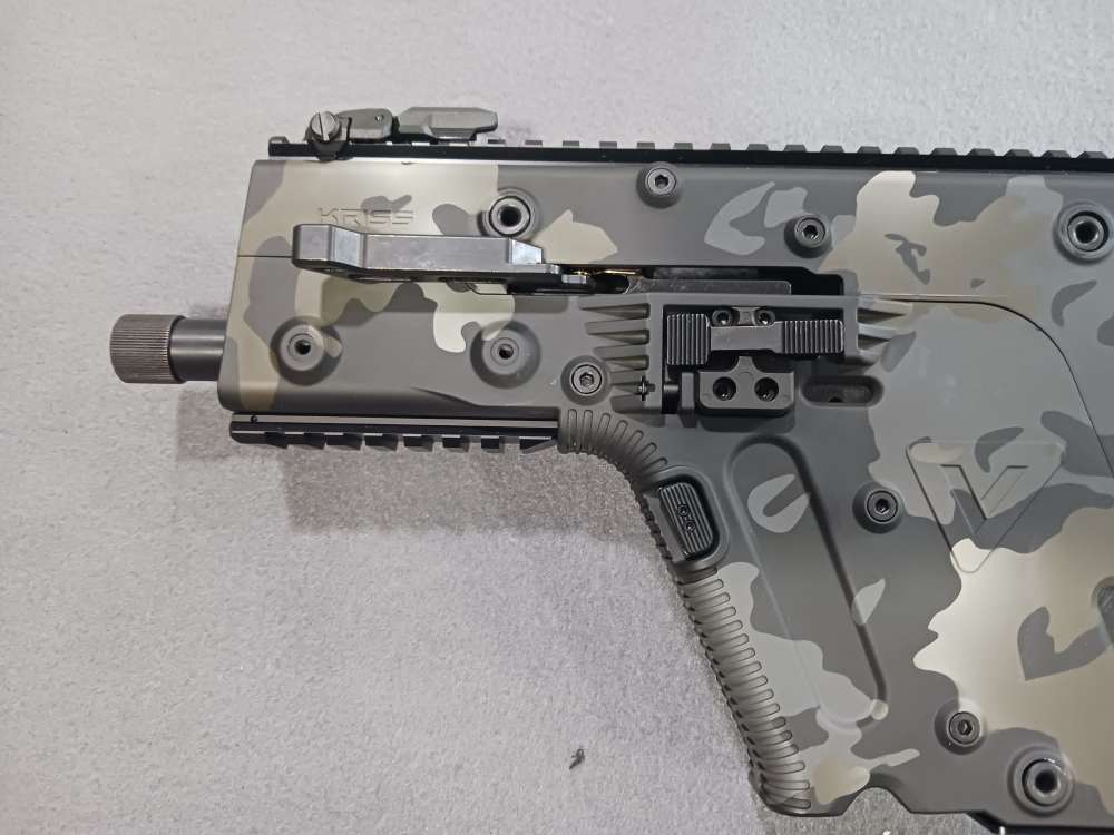 PRE-OWNED UNFIRED KRISS VECTOR 9MM 1-40RD MAG MULTICAM BLACK PISTOL-img-3