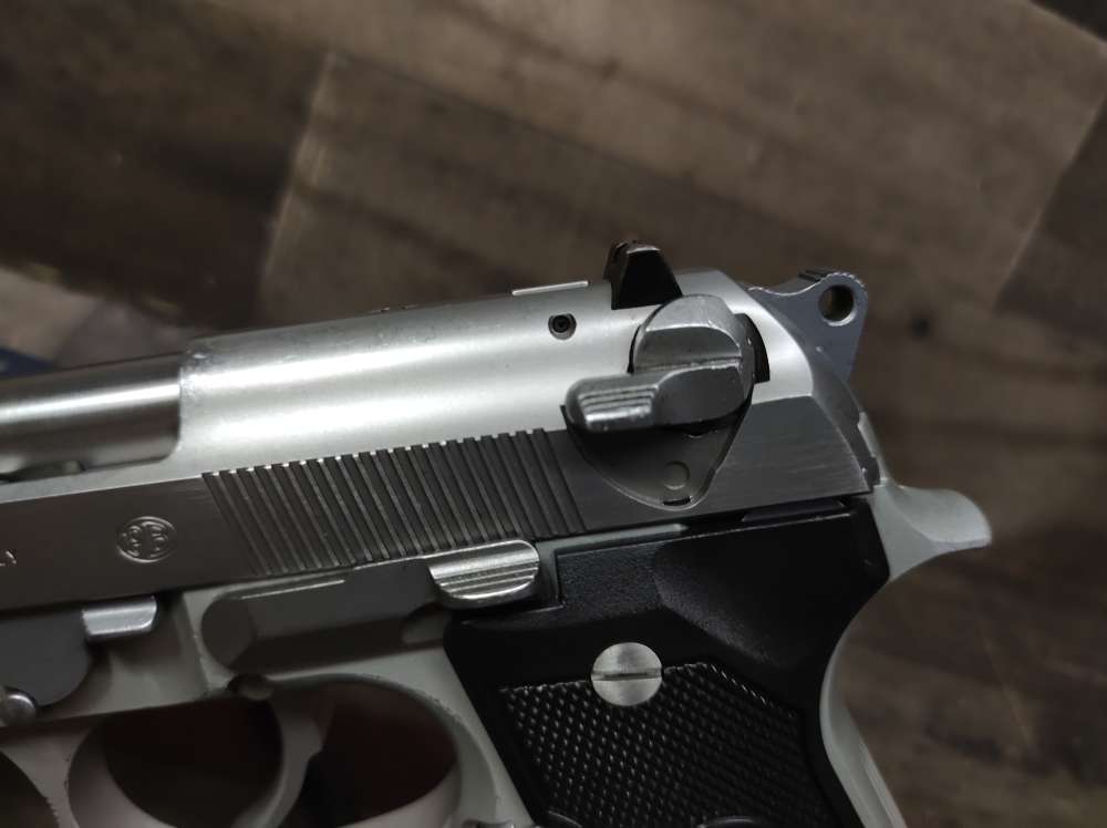 LOOK! GREAT COND. BERETTA 92-FS Stainless 9mm w/Mag 15+1 Mfg1994 PENNY! NR-img-14