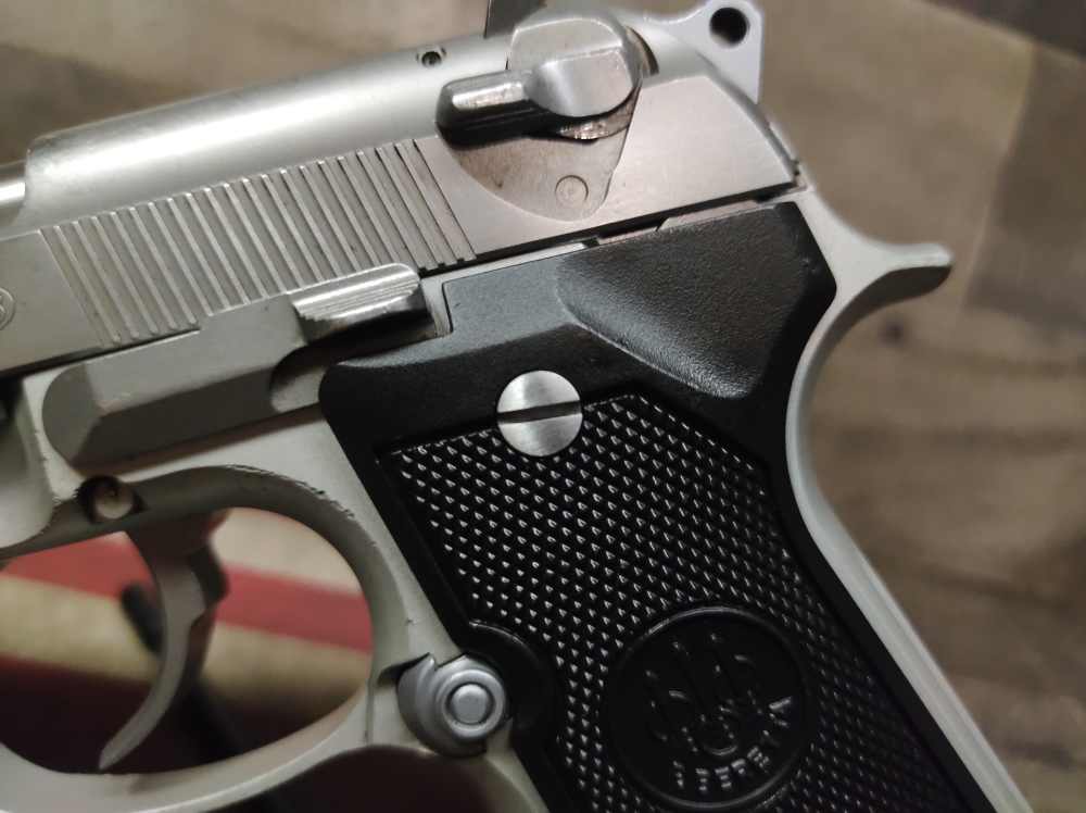 LOOK! GREAT COND. BERETTA 92-FS Stainless 9mm w/Mag 15+1 Mfg1994 PENNY! NR-img-15