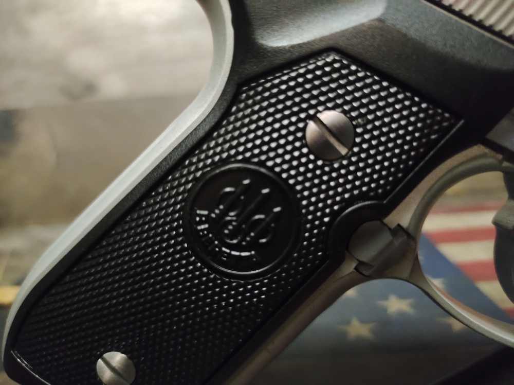 LOOK! GREAT COND. BERETTA 92-FS Stainless 9mm w/Mag 15+1 Mfg1994 PENNY! NR-img-34