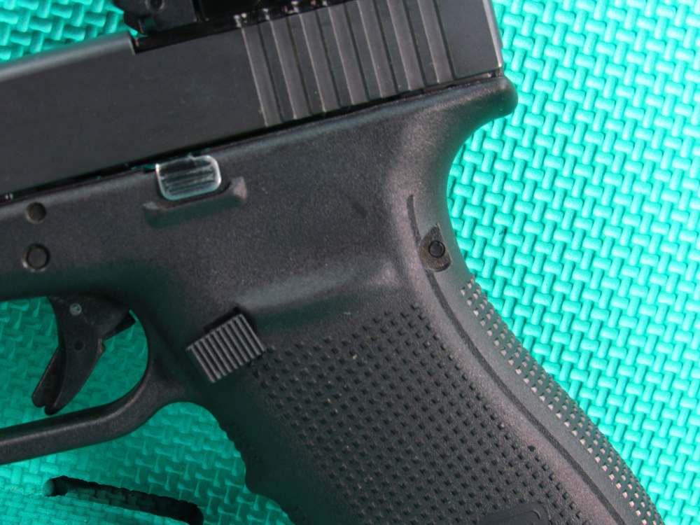 Glock Model 40 Gen 4 Blued 10mm Long Slide 1 Mag & VISM Flip Up Red Dot  -img-14