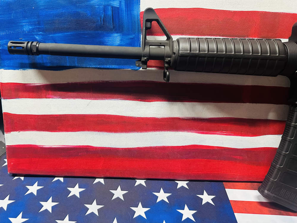 Exceptional Bushmaster XM15-E2S AR15 5.56 223 Semi-Auto 40+1 Optic Ready-img-9