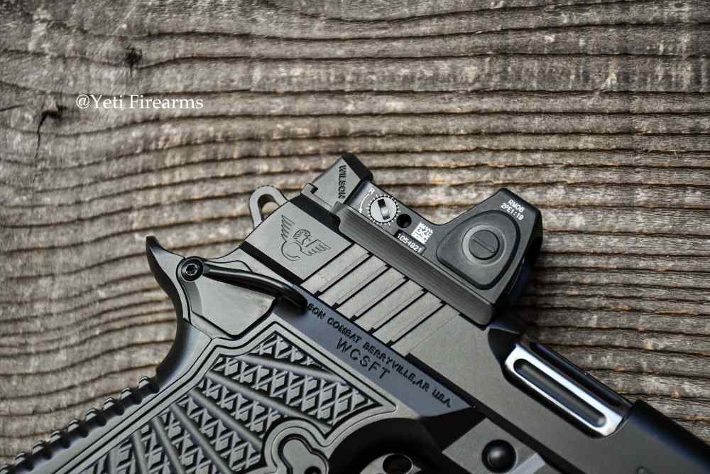 Wilson Combat SFT9 9mm 15rnd 4.25" Lightrail Frame Black Edition W/ RMR -img-12