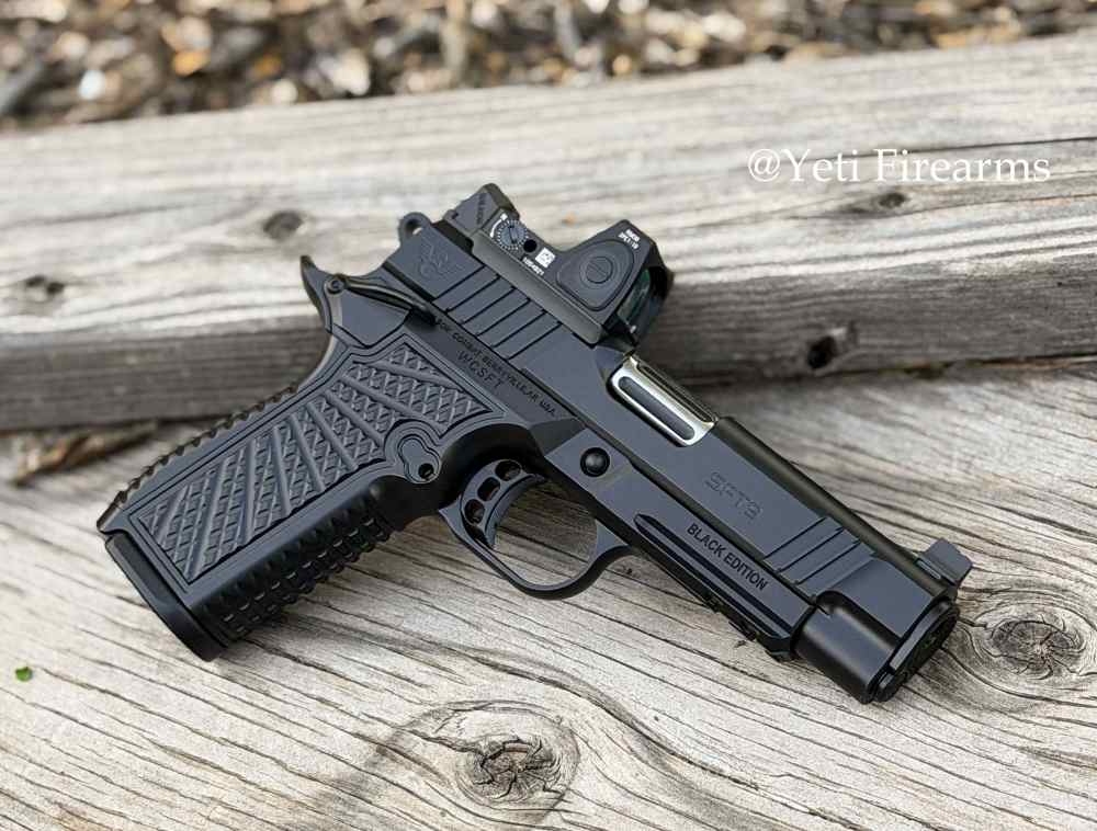 Wilson Combat SFT9 9mm 15rnd 4.25" Lightrail Frame Black Edition W/ RMR -img-1