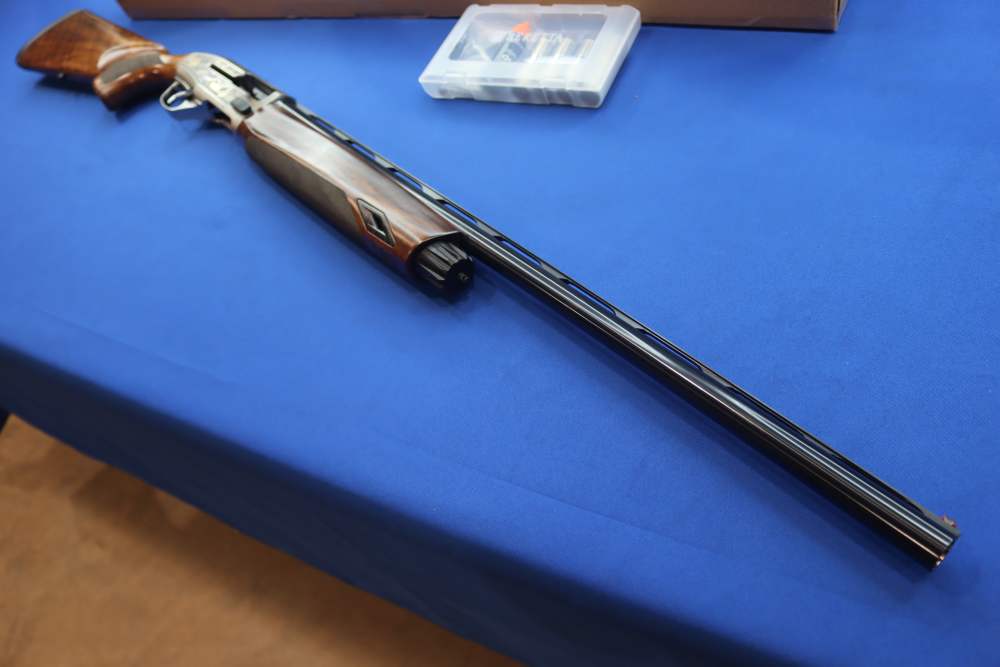 Beretta A400 Solo Shotgun 500 Years 12GA 28" Special Edition ENGRAVED SA 12-img-70