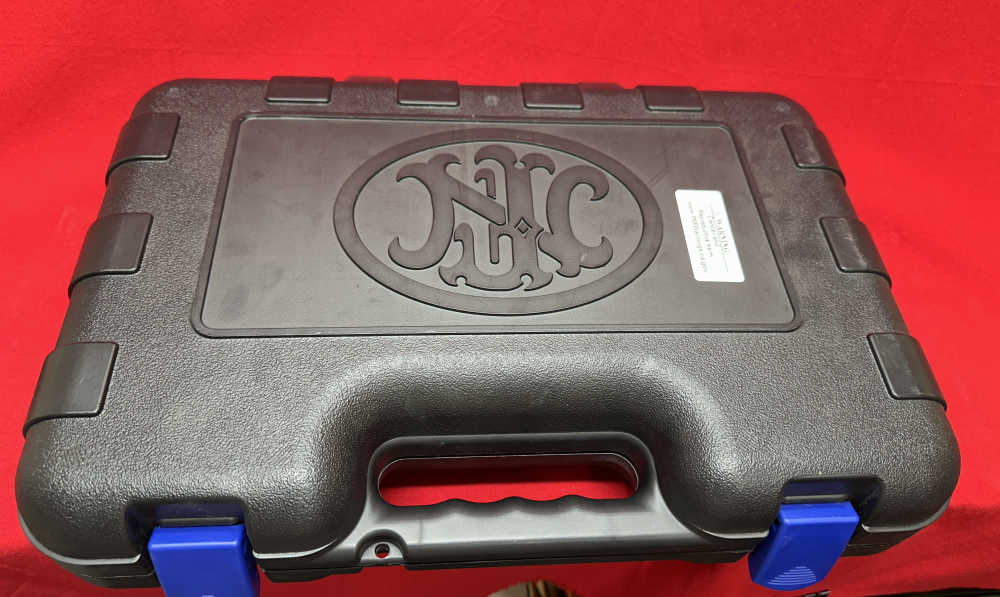 FN 3868929356 Five-seveN 5.7x28mm 4.80" 20+1 -img-5