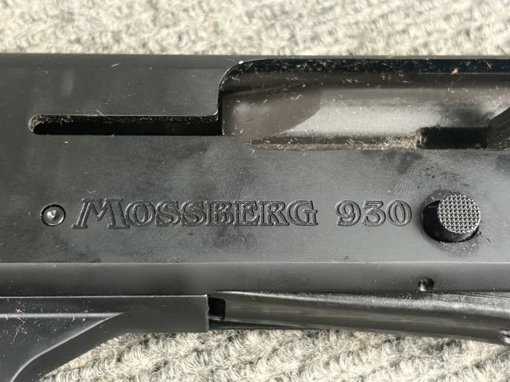 Mossberg 930 Like New in Box 12GA Semi Auto Penny Auction NR-img-15