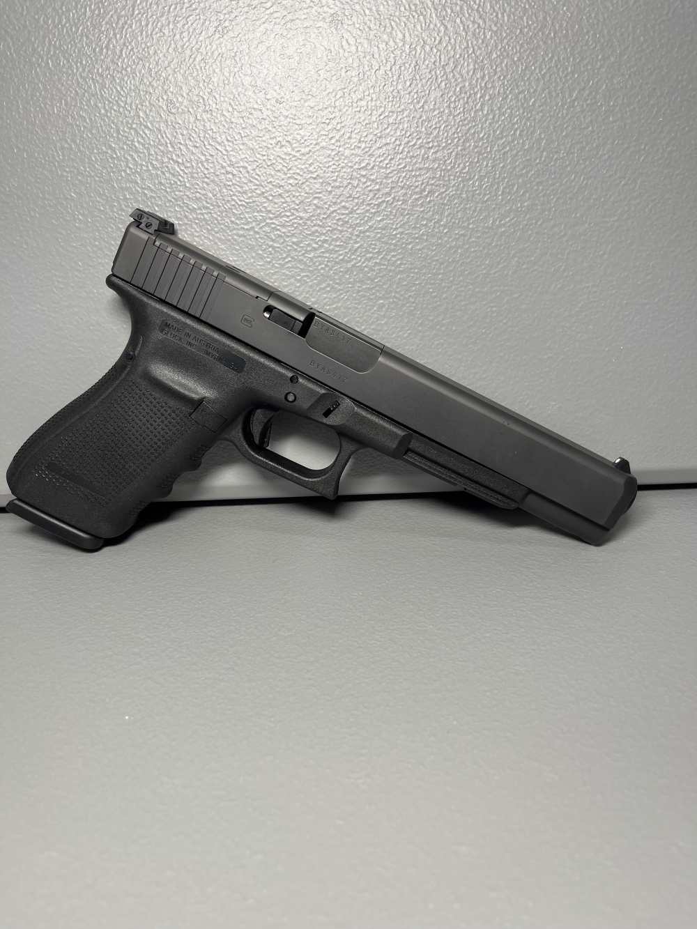 Glock 40 10mm MOS NEW long slide gen4 6”  NIB nice-img-2