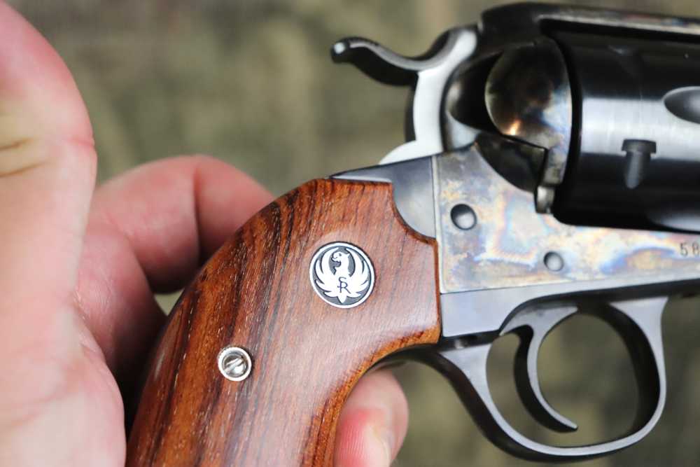 Original Ruger Vaquero Bisley 45 Colt 5.5" 2001 LNIB consecutive penny -img-19