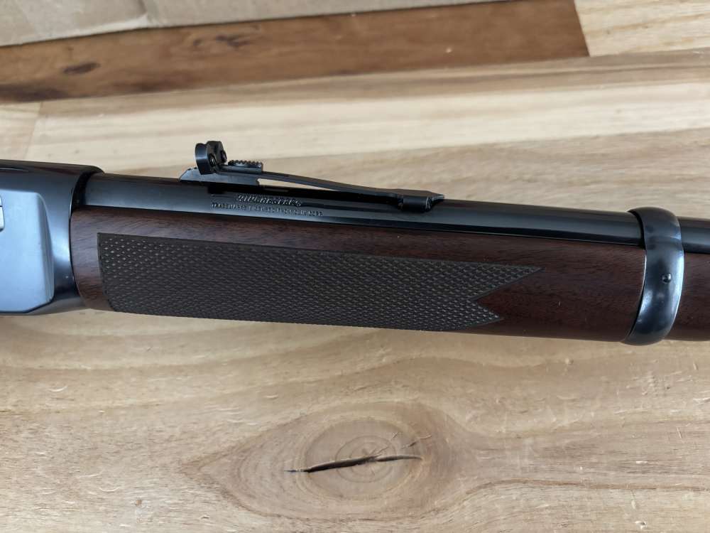 Winchester 9422 TRIBUTE SPECIAL 22 lr lever action rifle NEW HAVEN CONN USA-img-12