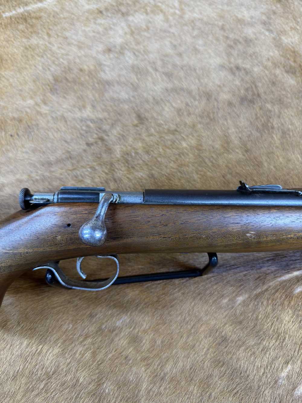 WINCHESTER MODEL 67A .22 LR BOLT ACTION RIFLE 20" BARREL SINGLE SHOT USED-img-2