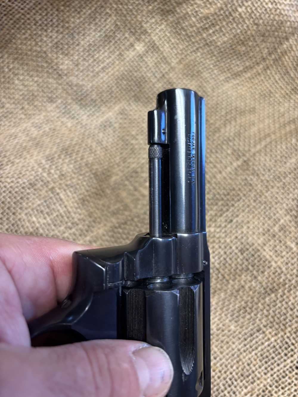 Vintage Taurus 82 4" .38 SPL, Unfired?-img-13