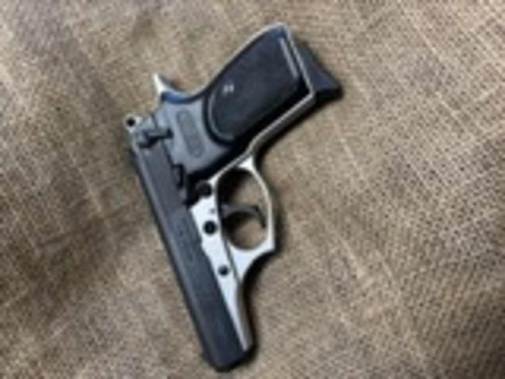 Bersa Thunder .380 ACP, Two Tone. Near New Condition with 1 mag-img-0