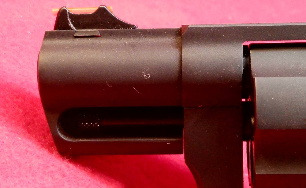 Taurus Judge Public Defender .45 Colt/.410 2" barrel 5-round cylinder.-img-6