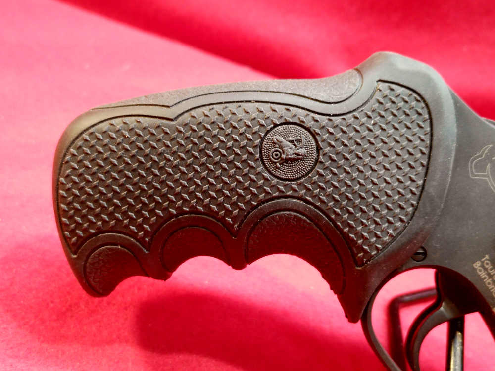 Taurus Judge Public Defender .45 Colt/.410 2" barrel 5-round cylinder.-img-9