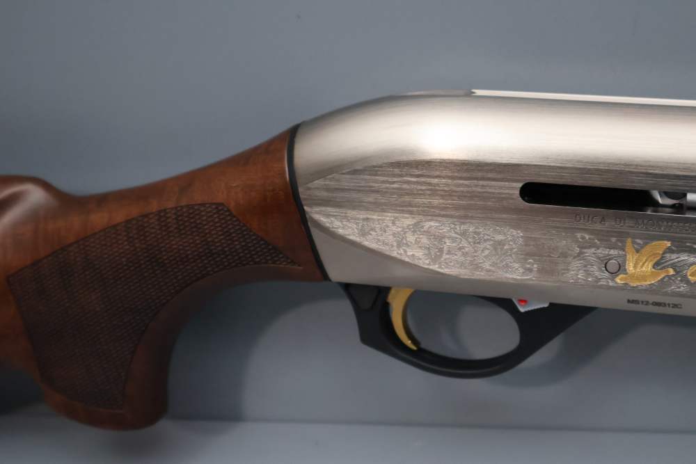 Benelli Duca Di Montefeltro 28" 12 Gauge w/Case -img-22