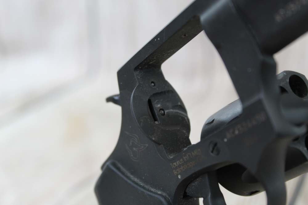 Taurus 856 .38 SPL-img-18