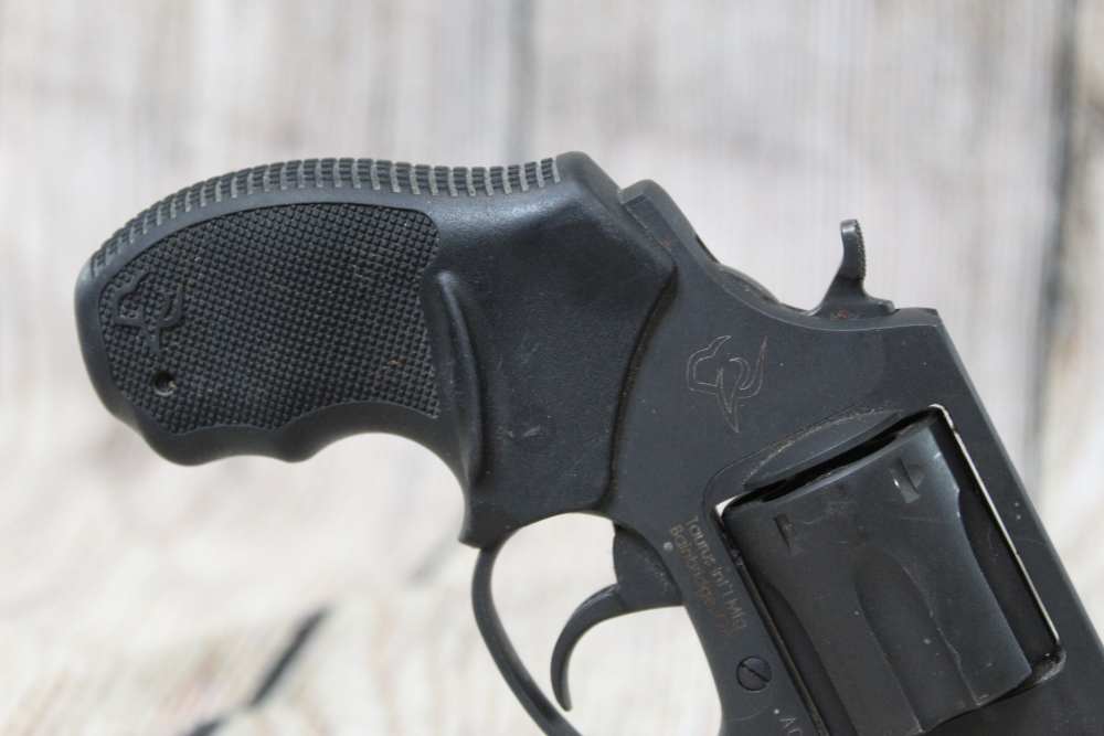 Taurus 856 .38 SPL-img-12