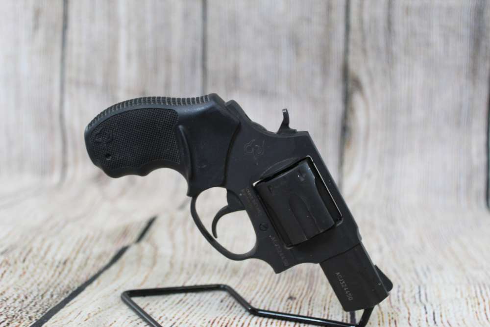 Taurus 856 .38 SPL-img-11