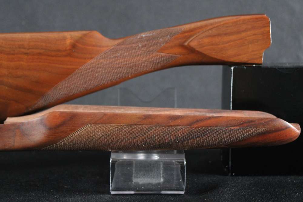 WINCHESTER MODEL 23 PIGEON GRADE LIGHTWEIGHT 12 GA STOCK & FOREARM SET -img-2