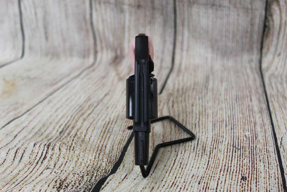 Smith & Wesson 442-2 J-frame w/Pink Grip .38 Spl+P-img-9
