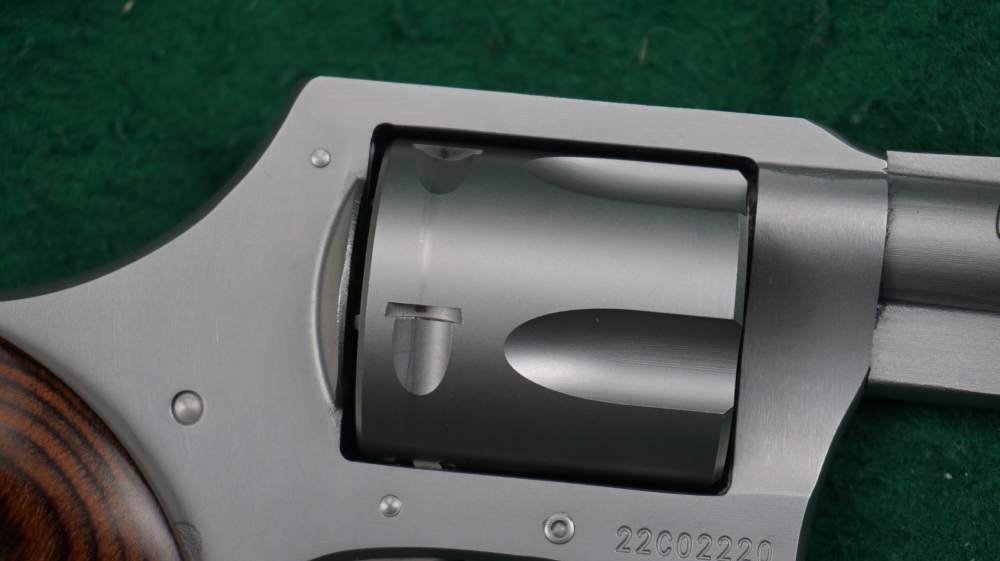 Charter Arms Bulldog Bobbed Hammer 44 44spl 2.5" Matte Stainless 1¢ Start-img-14