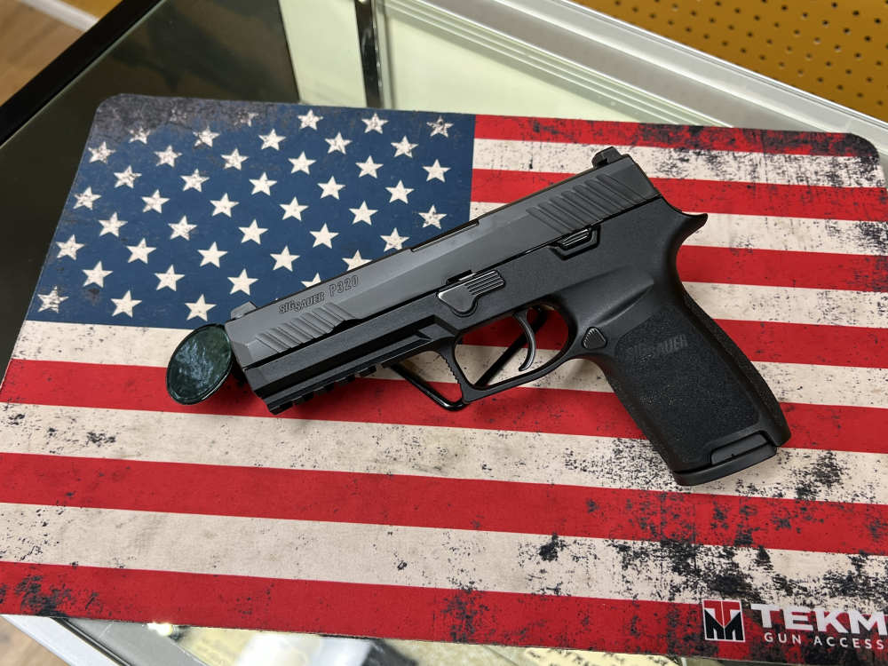 Sig Sauer P320 -img-1
