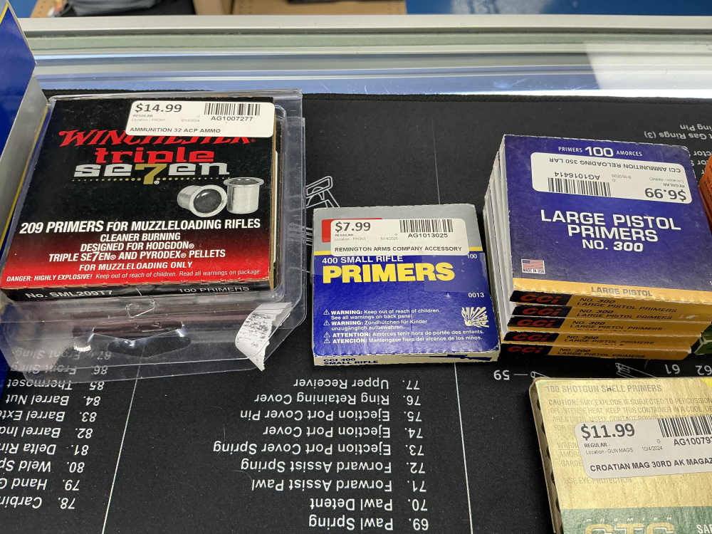  LOT OF PRIMERS LARGE RIFLE, MAG, LARGE PISTOL, PENNY AUCTION .01 NR -img-2