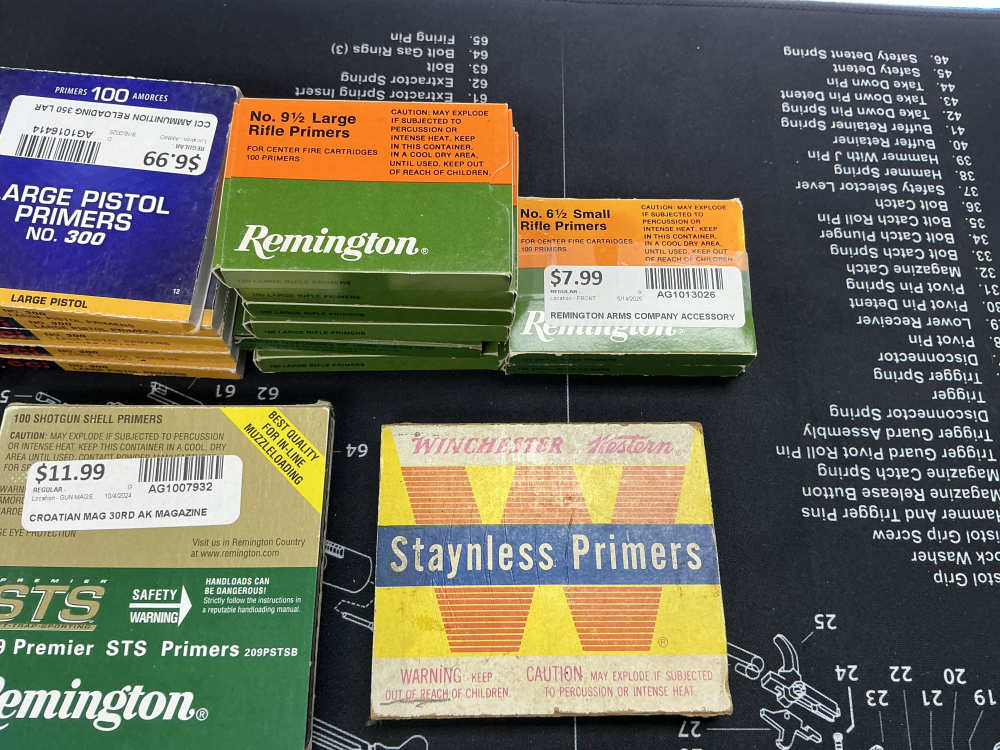  LOT OF PRIMERS LARGE RIFLE, MAG, LARGE PISTOL, PENNY AUCTION .01 NR -img-4