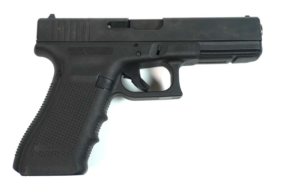 GLOCK 17 GEN4 9MM PISTOL – BACKSTRAPS • BOX • NO RESERVE!-img-9
