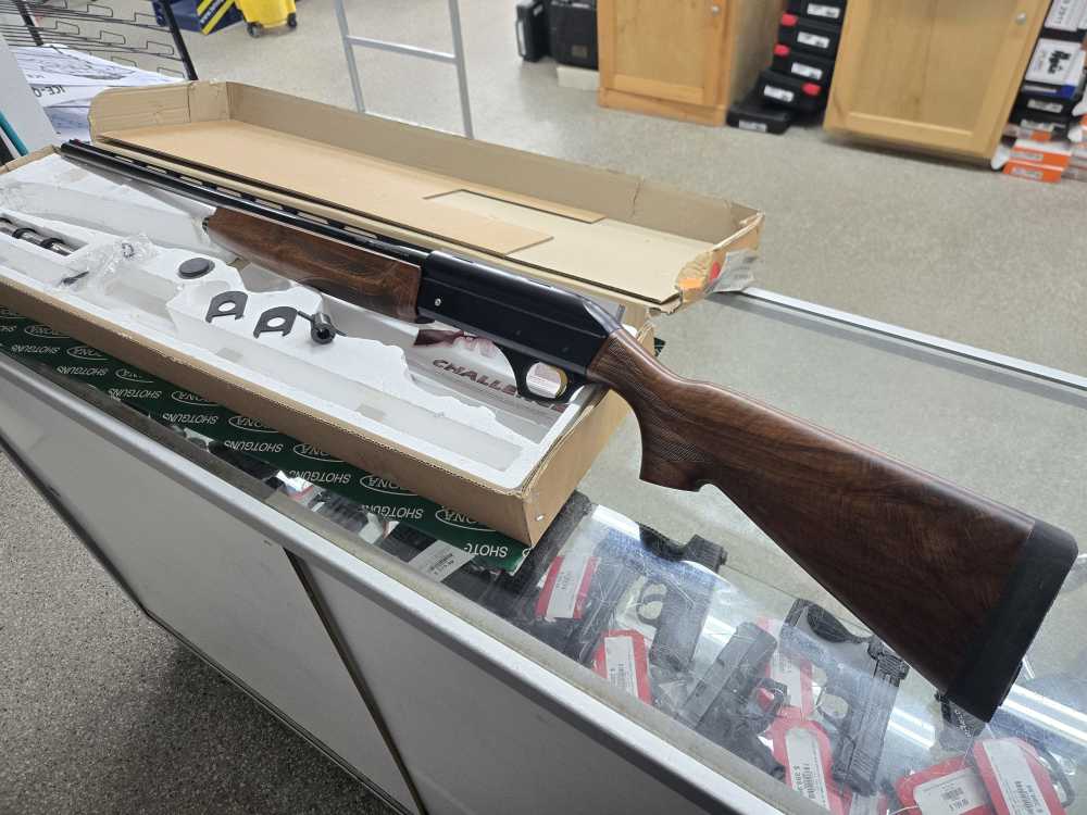 New In Box / Old Stock Legacy Sports Verona 401 12ga FAP F A P VER40112B-img-2