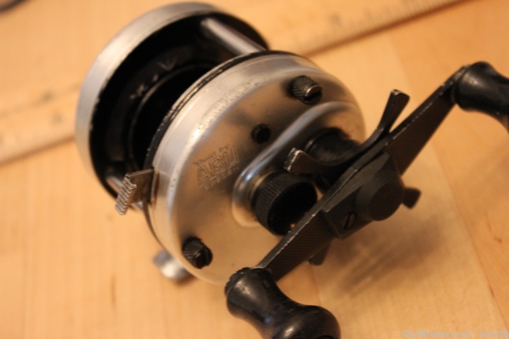 Ambassadeur Sweden fishing reel-img-4