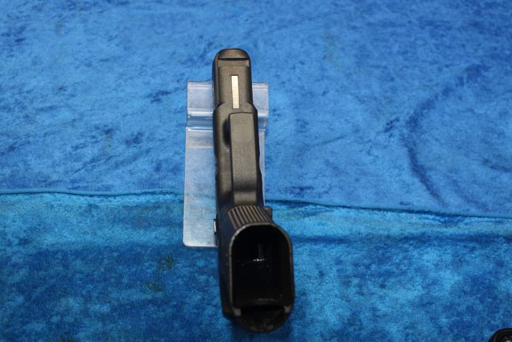 Glock 44 .22lr Semi-Automatic Pistol 4" Barrel with Magazine, Hard Case-img-22
