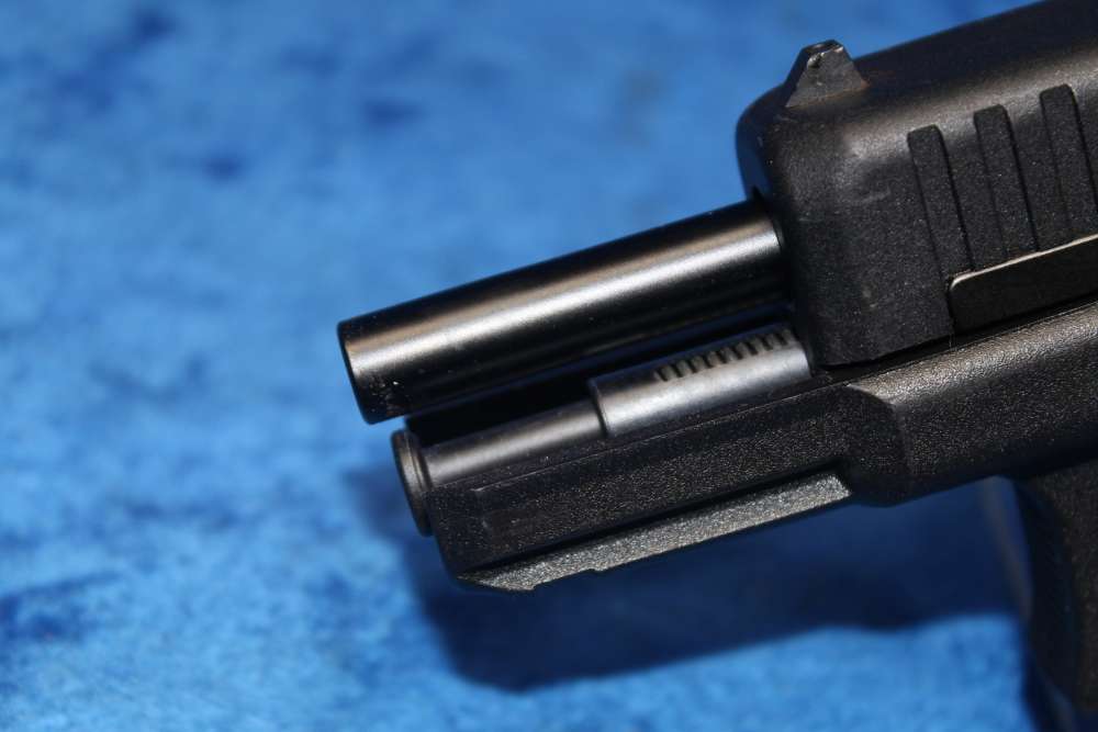 Glock 44 .22lr Semi-Automatic Pistol 4" Barrel with Magazine, Hard Case-img-28