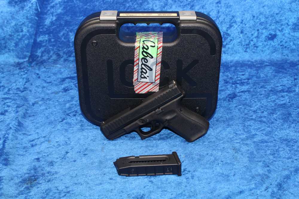 Glock 44 .22lr Semi-Automatic Pistol 4" Barrel with Magazine, Hard Case-img-0
