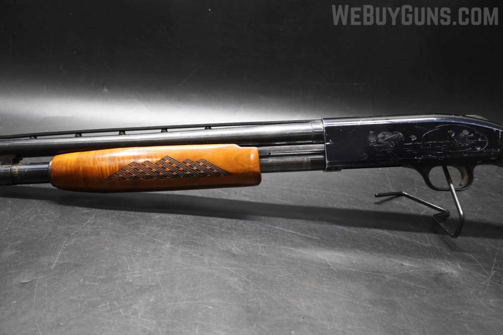 Western Field M550ABR Pump Action Shotgun 12 Gauge-img-9