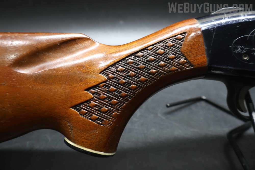 Western Field M550ABR Pump Action Shotgun 12 Gauge-img-7