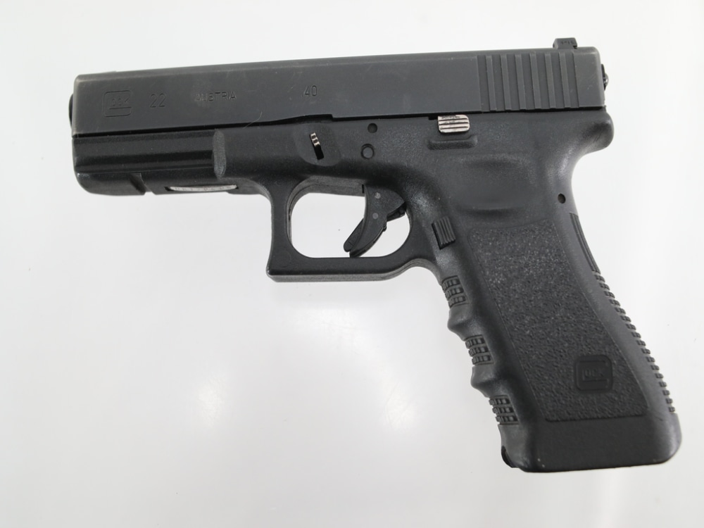 GLOCK G22 Gen 3 Full-Size .40 S&W Pistol - USED-img-11