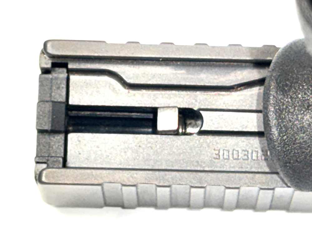GLOCK 43 9MM SUBCOMPACT PISTOL – BOX & PAPERS • NO RESERVE!-img-9