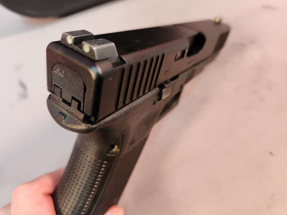 *POLICE TRADE IN* GLOCK 22 GEN5 40S&W USED! PENNY ACUTION!-img-4