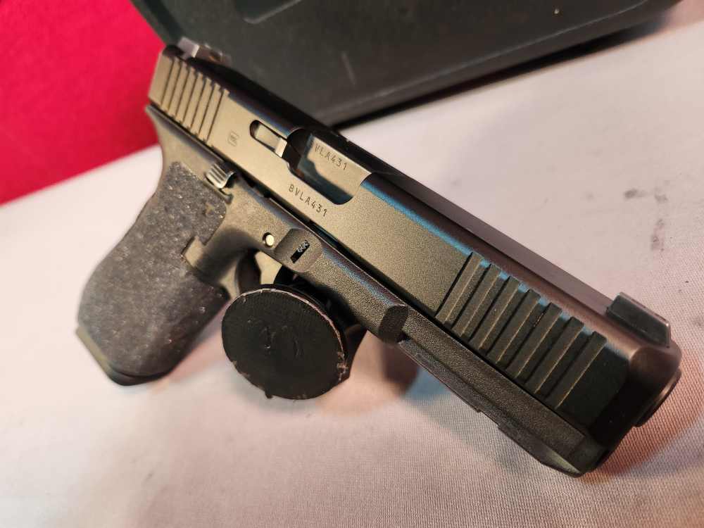 *POLICE TRADE IN* GLOCK 22 GEN5 40S&W USED! PENNY ACUTION!-img-7