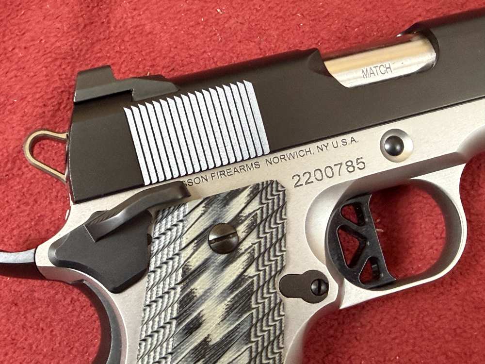 CZ Dan Wesson VBOB 1911 45 ACP NO RESERVE-img-4