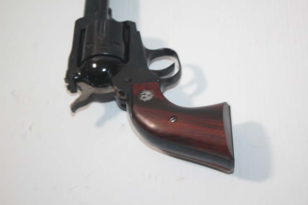 Ruger New Model Blackhawk Convertible Buckeye Revolver .38-40 & 10mm Nice-img-21