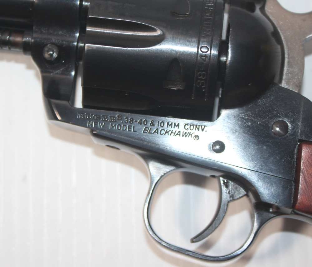 Ruger New Model Blackhawk Convertible Buckeye Revolver .38-40 & 10mm Nice-img-25