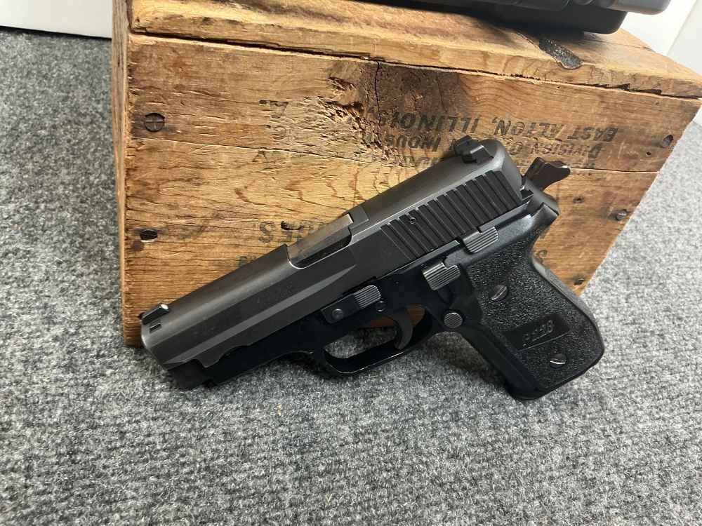 SIG Sauer P228 West German 9mm – 90% **Penny**-img-14