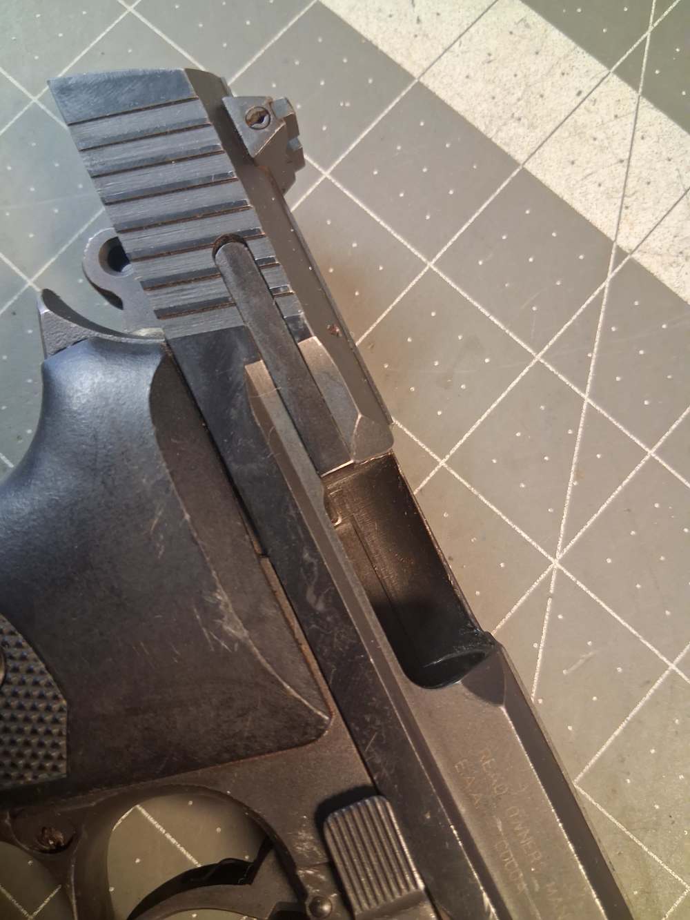 astra a100 a-100 9mm luger sig p226 copy semi auto pistol-img-5
