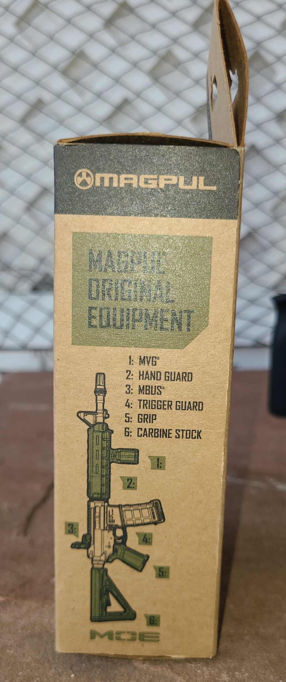 Magpul M-LOK MVG (MOE Vertical Grip) – Black – MAG597-BLK-img-1